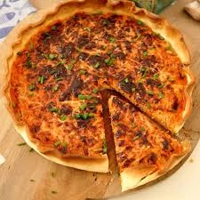 Jeudi 11: Tarte thon tomates moutarde, salade